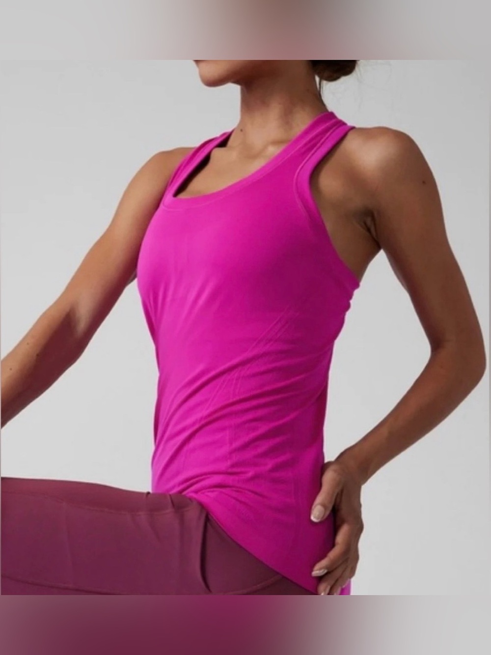 Athleta Momentum Seamless Tank, Electric Fuchsia Pink, Medium